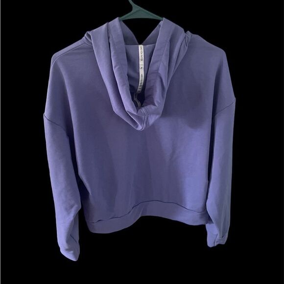 lavender puma pullover - Picture 2 of 3